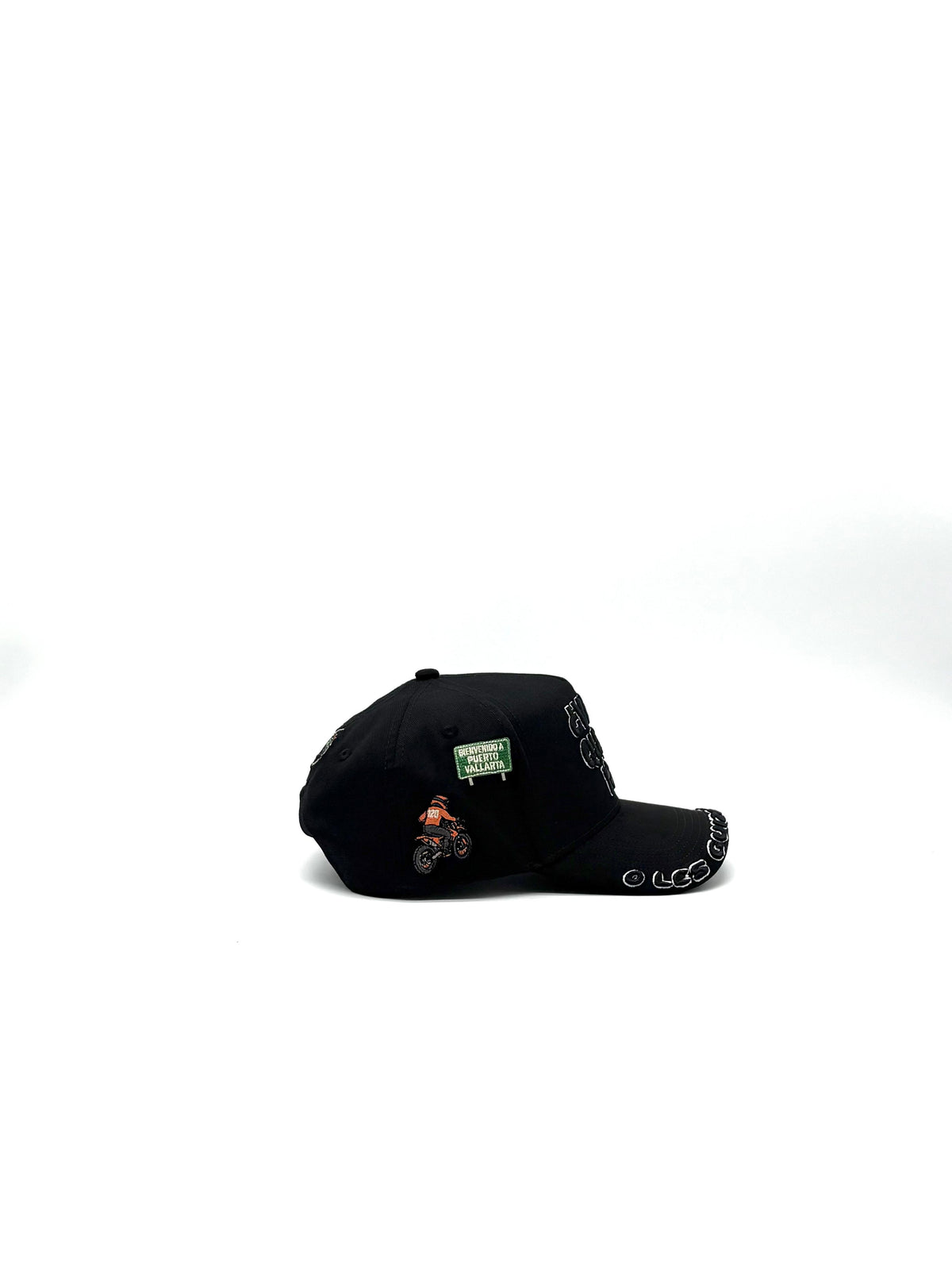 120 HATS   "¿VAN A QUERER MÁS?"