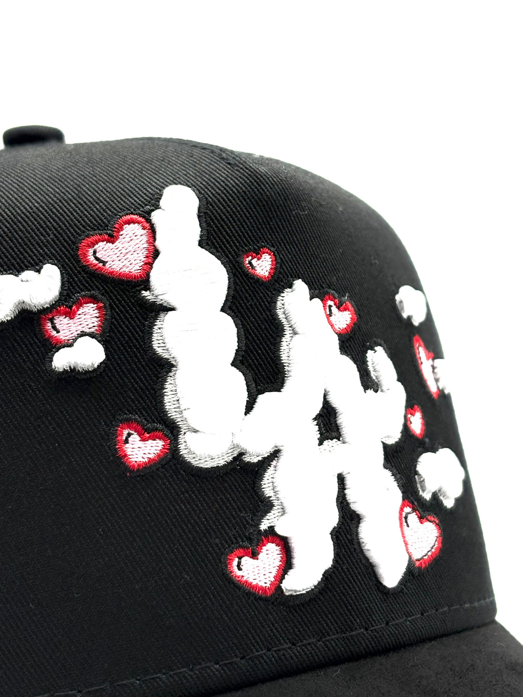 31 HATS  "LA ClOUDS IN LOVE"