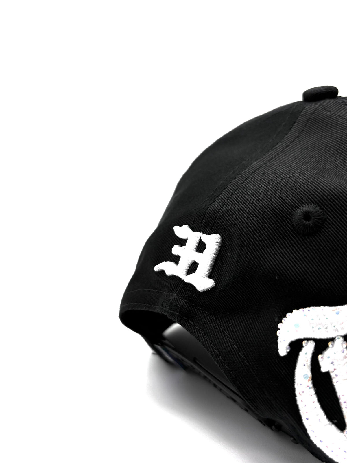 31 HATS  CONCRETE JUNGLE