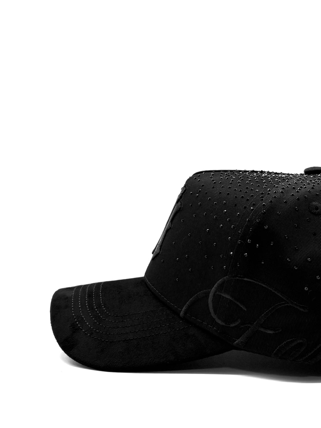 31 HATS  "FOREVER BLACK"
