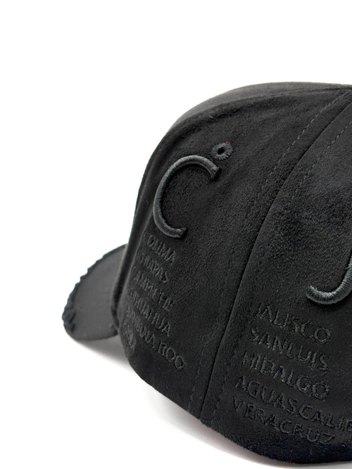 120 HATS "22 ESTADOS Y CONTANDO BLACK"