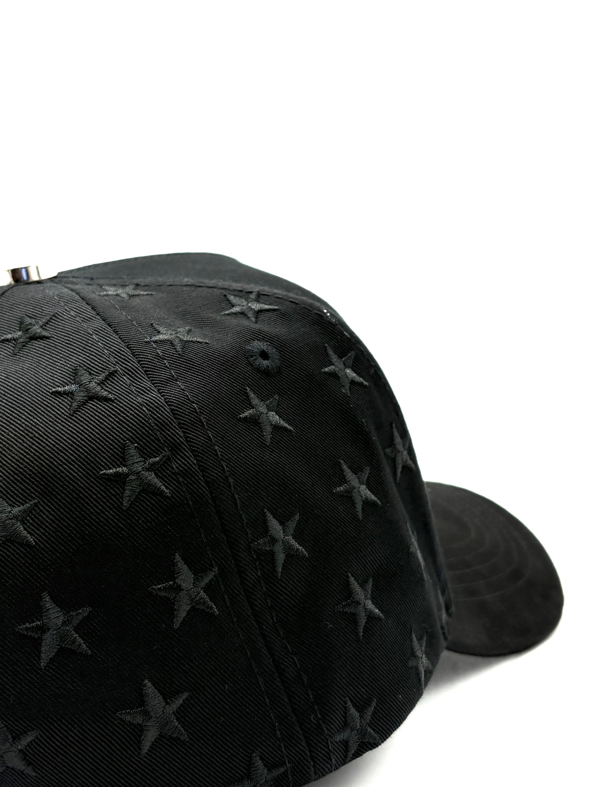 STAR HATS CLUB  "TOTAL BLACK DISTRICT"