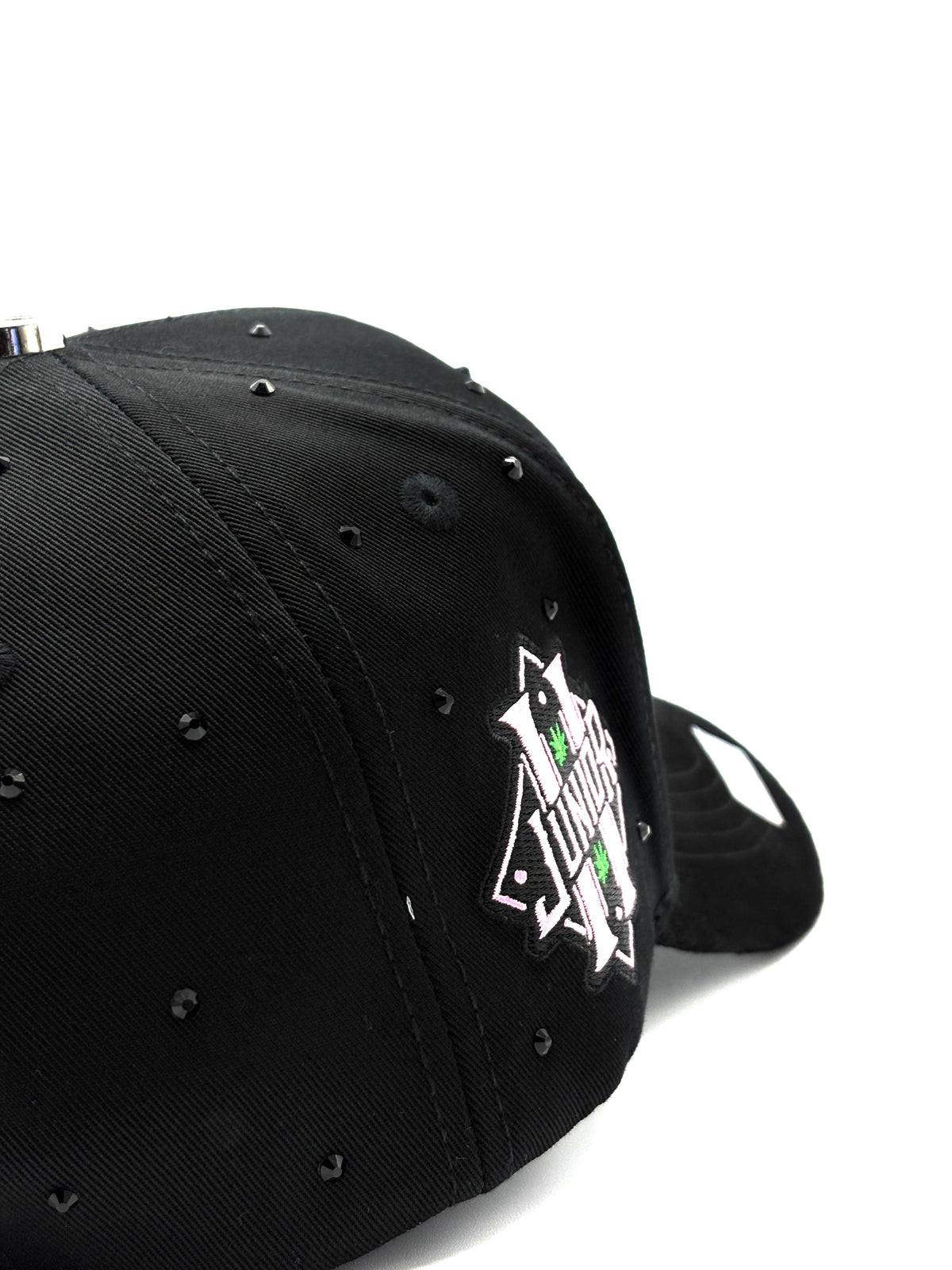 CAPS FANS  "JUNIOR H BLACK/PINK CRYSTALS EDITION"