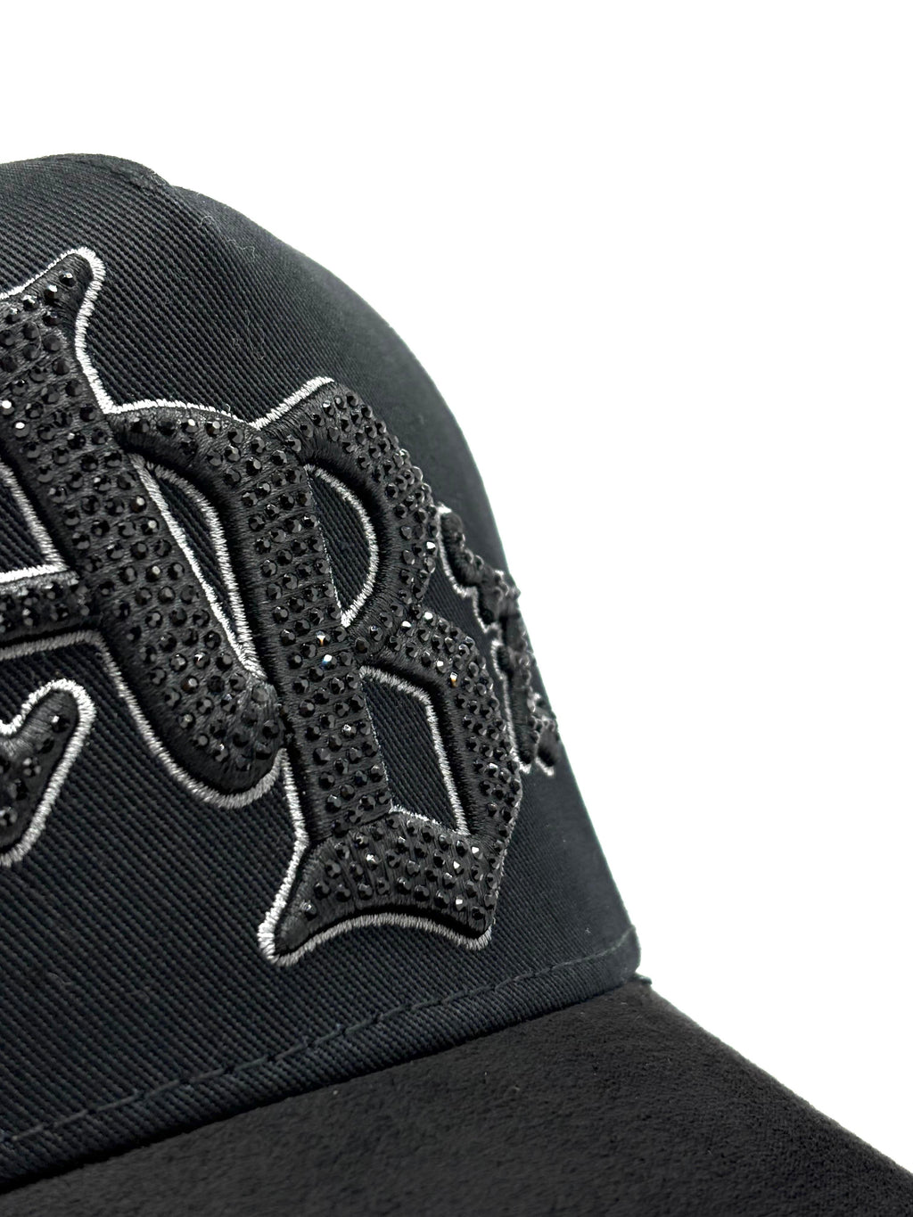 Báez x Shifu "AB'z Total Black"