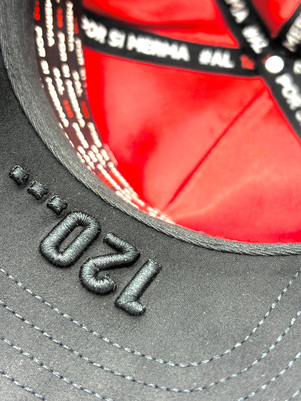120 HATS "22 ESTADOS Y CONTANDO BLACK"