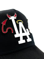 CAPS'FANS  "ANGEL Y DEMONIO"