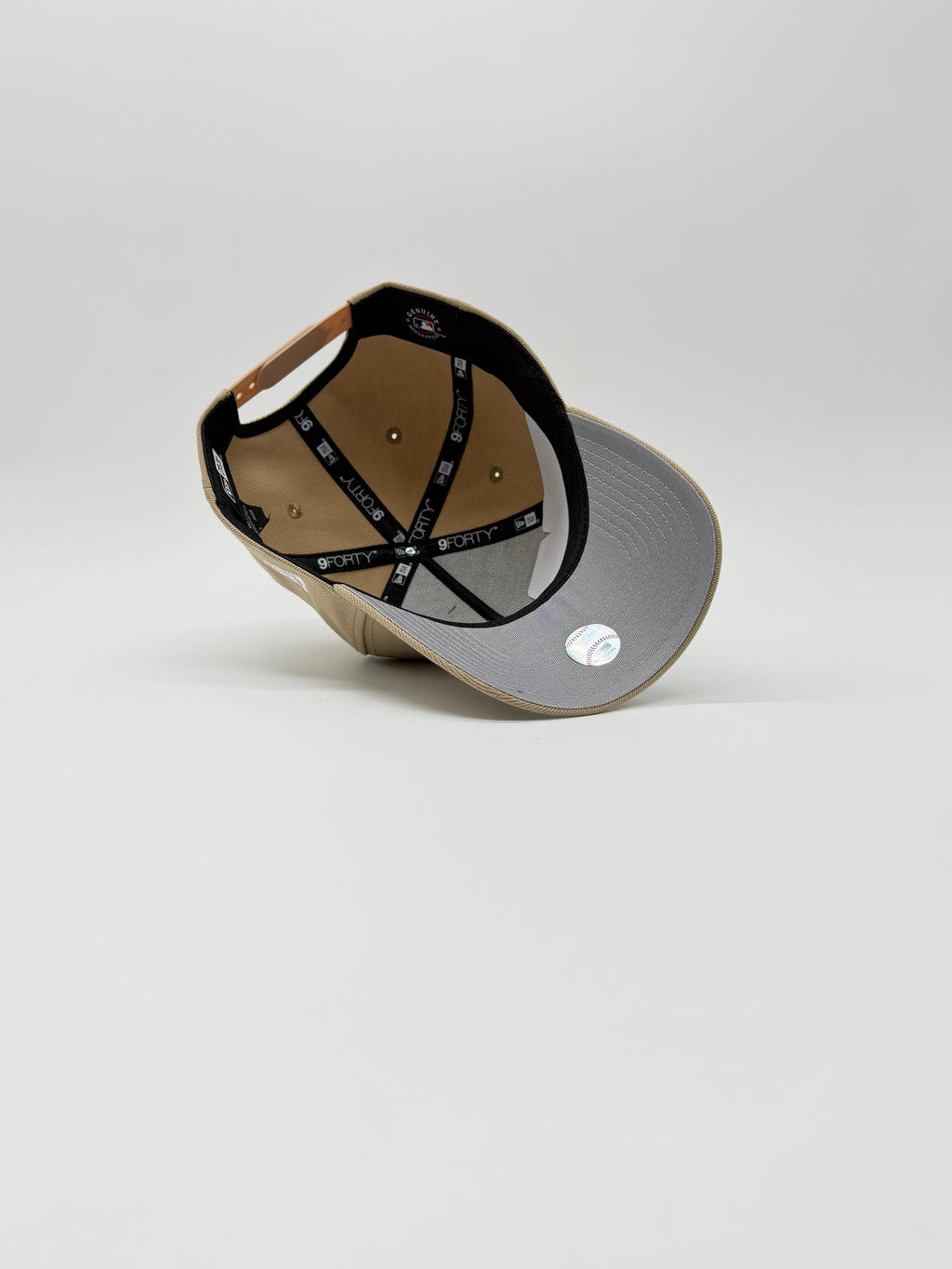 NEW ERA LOS ANGELES DODGERS "UPSIDE DOWN LOGO 9FORTY A-FRAME SNAPBACK"