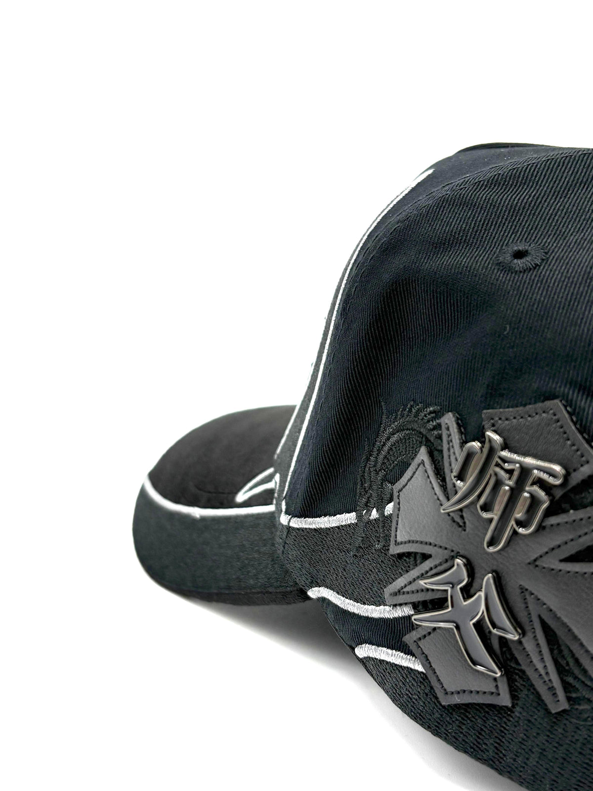 Báez x Shifu "AB'z Total Black"
