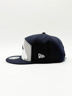 NEW ERA MLB BATTERMAN SPLIT PANEL 9FIFTY SNAPBACK EN COLOR AZUL MARINO CON DETALLES GRISES.
