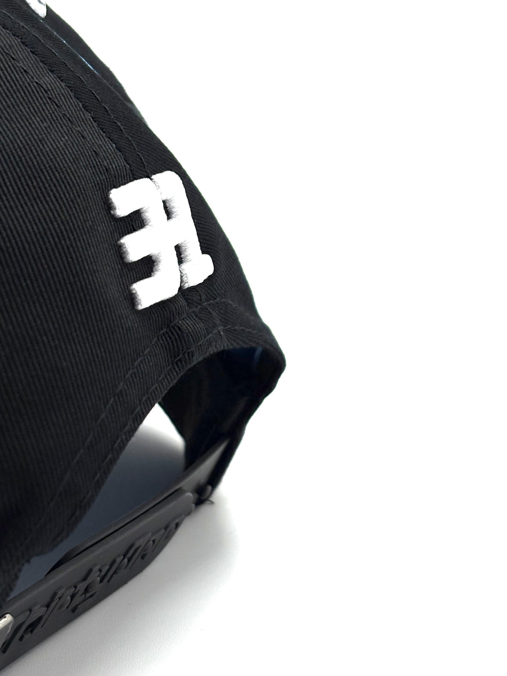 31 HATS  "T- STAR"