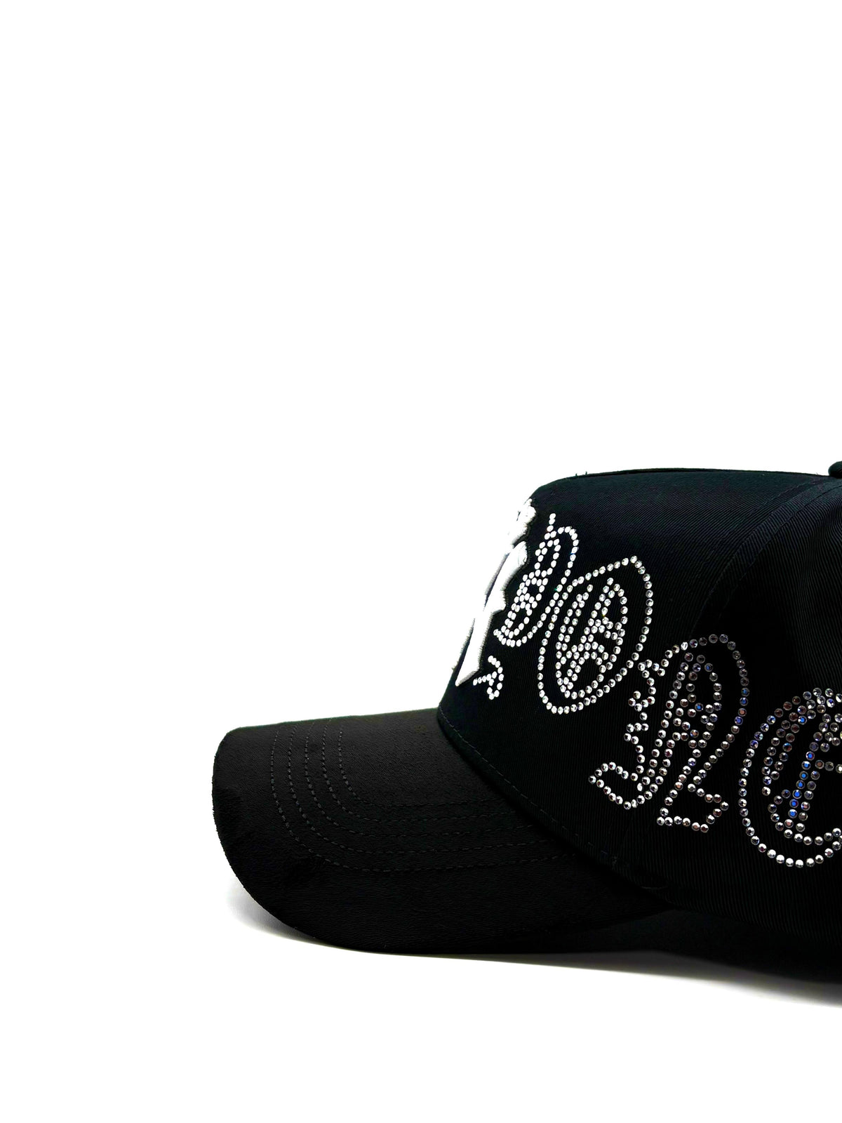 31 HATS  NY CRYSTALS WHITE