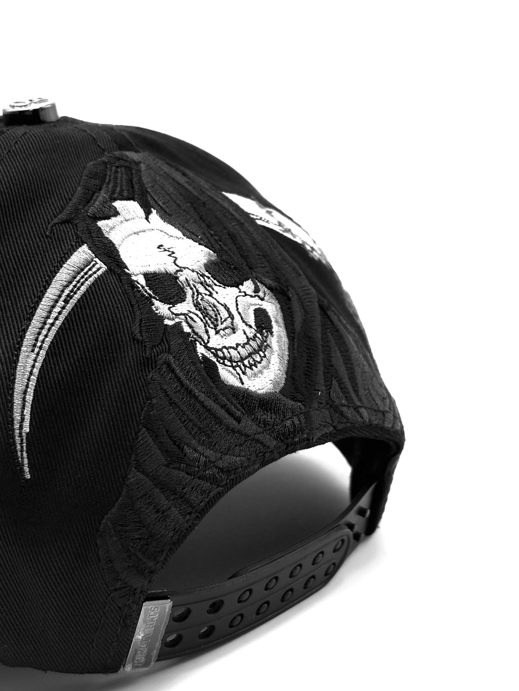 NINETY HATS X CAPS FANS  "LA SANTA"